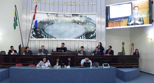 Assembleia discute encerramento do sinal analógico de TV em Alagoa