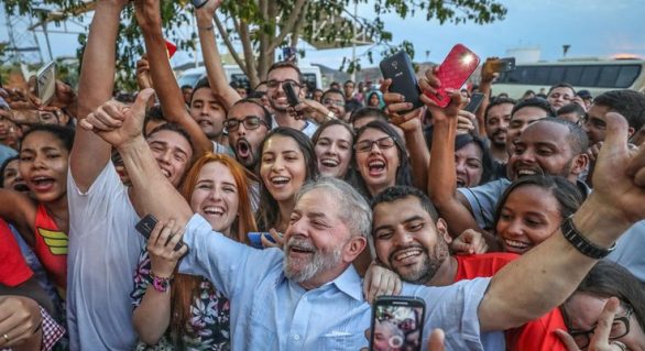 Mudança na Justiça de Brasília vai agilizar ações penais contra Lula