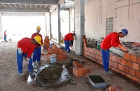Obra do Hospital da Mulher gera mais de 100 empregos diretos em Maceió