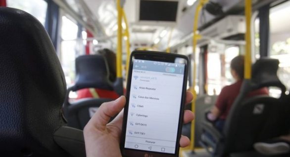 Prefeitura veta projeto de lei que libera wi-fi nos ônibus de Maceió
