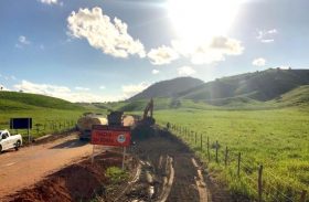 Obra de acesso à Serra da Barriga inicia com serviços de terraplanagem e drenagem