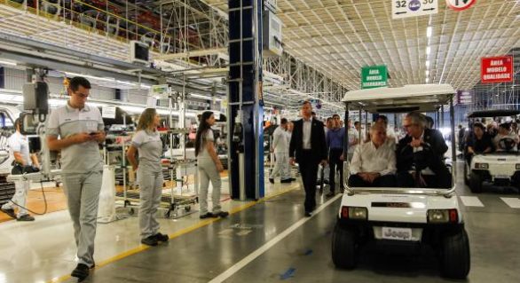 Temer anuncia prorrogação de regime especial de tributação para setor automotivo