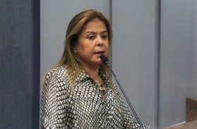 Vereadora de Maceió troca de partido e será candidato a federal pelo CD