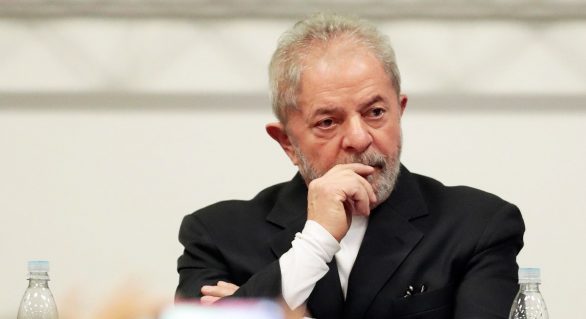 PT marca lançamento de candidatura de Lula e teme ausência de políticos