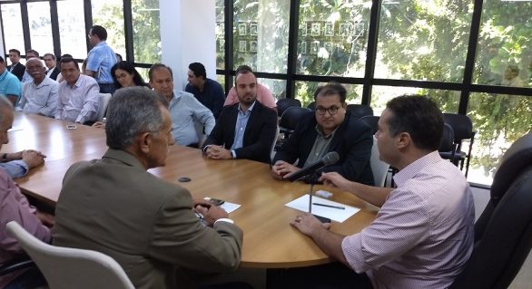 Edgar Filho representa fornecedores de cana em reunião com governadores do NE em Recife