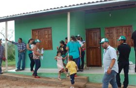 Fetag-AL entrega casas do PNHR às famílias do interior do Estado
