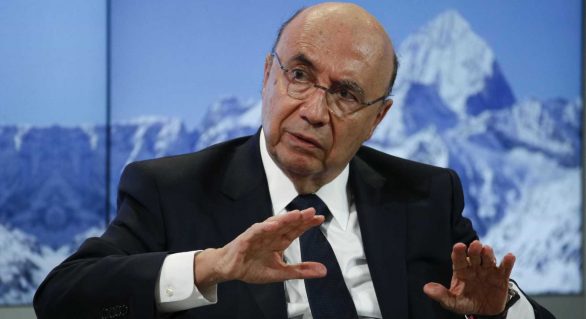 Meirelles diz que Caixa está sendo preparada para privatização
