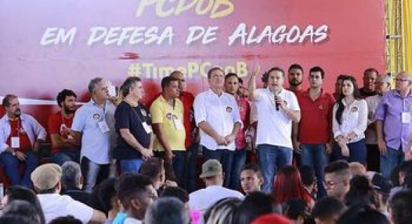 PCdoB lança 10 candidatos e formaliza apoio à reeleição de Renan Filho