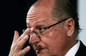 MP abre inquérito contra Alckmin sobre desapropriação de terrenos