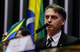 Bolsonaro estuda fim do Ministério do Trabalho
