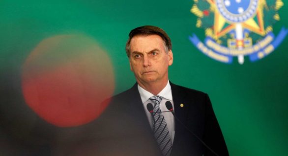 Bolsonaro quer cerimônia mais curta e ato religioso inédito na posse