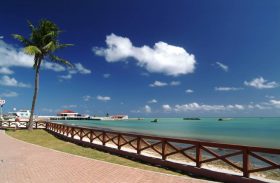 Turismo cresceu em Alagoas, mas aeroporto precisa de investimentos