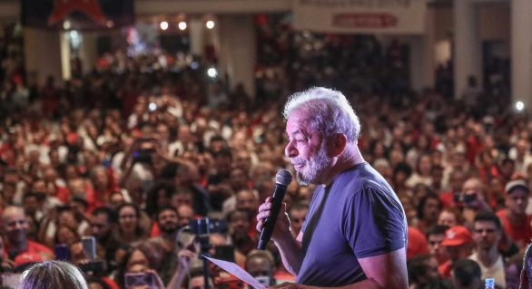 Em carta de Natal, Lula pede que militantes não temam valentões