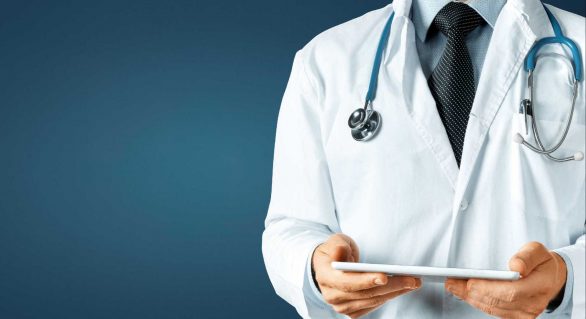 Mais Médicos abrirá inscrições para profissionais formados no exterior