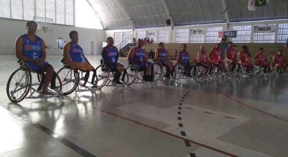 Semudh entrega cadeiras de rodas especiais a 12 atletas do basquete alagoano
