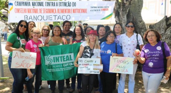 Entidades protestam contra extinção do Consea