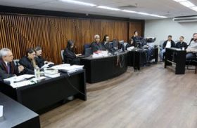 Foragido da Justiça desde 2017,Baixinho Boiadeiro se apresenta em júri