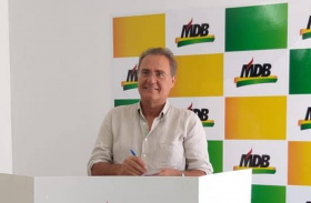 MDB estadual realiza convenção e mantém Renan Calheiros na presidência