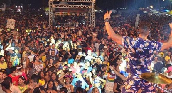 Prefeito de Paripueira comemora resultados do carnaval 2019