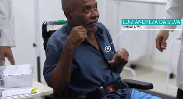 AAPPE devolve autonomia para idosos com entrega de próteses e cadeiras de rodas