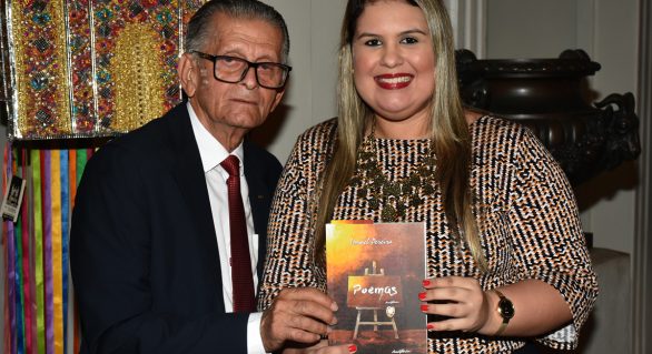 Ismael Pereira lança livro inspirado na cultura e história sertaneja de AL