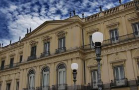 MEC destina R$ 900 mil para reconstrução do Museu Nacional