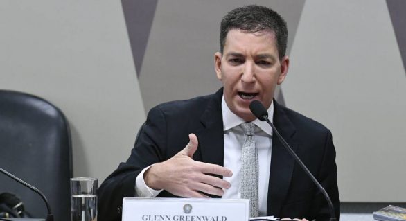 Greenwald afirma não ter medo e que vazamentos continuarão