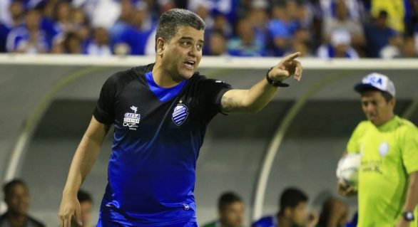 Derrota no Recife pesa, e CSA anuncia a saída do técnico Marcelo Cabo