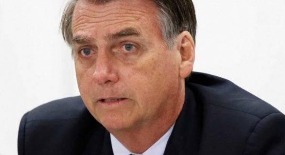 Bolsonaro encerra entrevista dizendo “pergunta idiota”