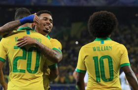 Brasil se classifica para final do campeonato