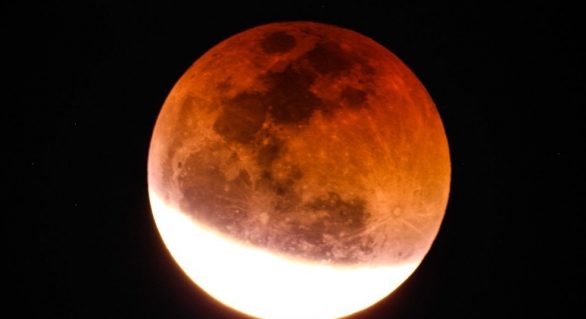 Usina Ciência se prepara para receber público durante eclipse lunar