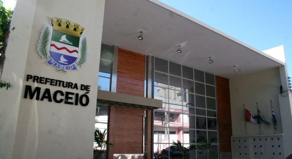 Grupo de Renan pode ficar sem candidato para disputar prefeitura de Maceió