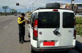 SMTT remove veículos clandestinos durante fiscalização
