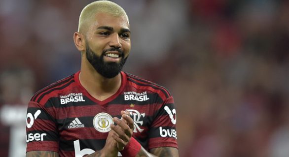 Flamengo vence Santos e garante liderança no primeiro turno do Brasileirão