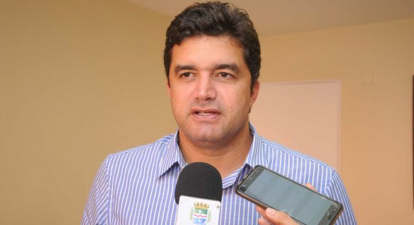 Rui Palmeira descarta parceria política com JHC e Gaspar