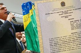 Bolsonaro registra criação de novo partido em cartório