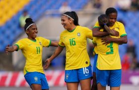 Seleção feminina encerra a temporada 2019 com vitória