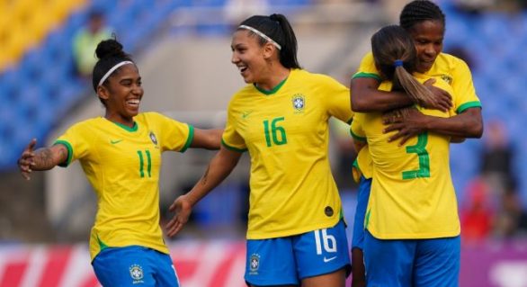 Seleção feminina encerra a temporada 2019 com vitória