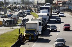 Ministro descarta greve nacional de caminhoneiros