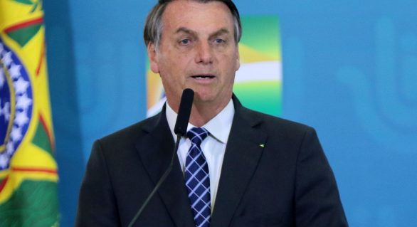 Aliança, o partido de Bolsonaro coleta assinaturas em Maceió
