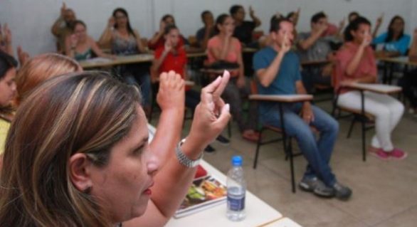 Seduc abre PSS para Educação Especial com 283 vagas