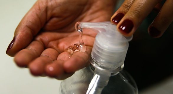 Usinas de Alagoas oferecem doação de álcool para combater coronavírus