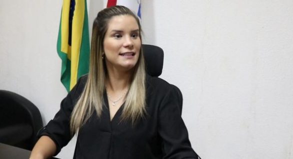 Cecília Rocha deixa governo de AL para disputar prefeitura em Atalaia