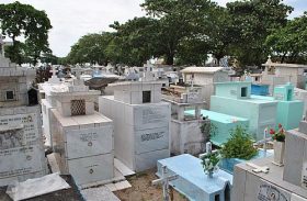 Novo decreto: Visita a cemitérios públicos é liberada em Maceió