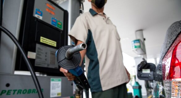 Preço da gasolina vai passar de R$ 5,10 em Maceió, diz empresário