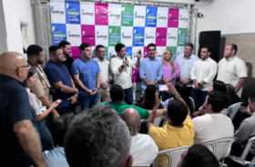 Cunha lança chapa do Podemos e ‘avança casa’ no jogo de vice de JHC