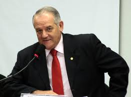 Givaldo Carimbão diz que Ciro Gomes deve ser ministro de Dilma Roussef