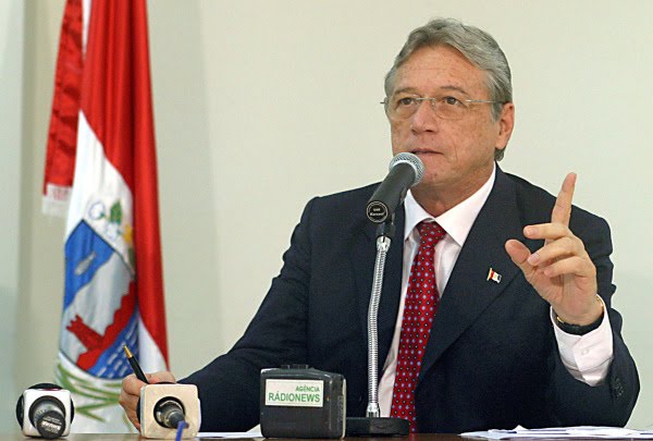 Teotonio Vilela Filho entra com ação no STF contra novas regras do FPM