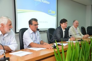 Conselho político da CNM se reúne em Maceió e define ações para 2014