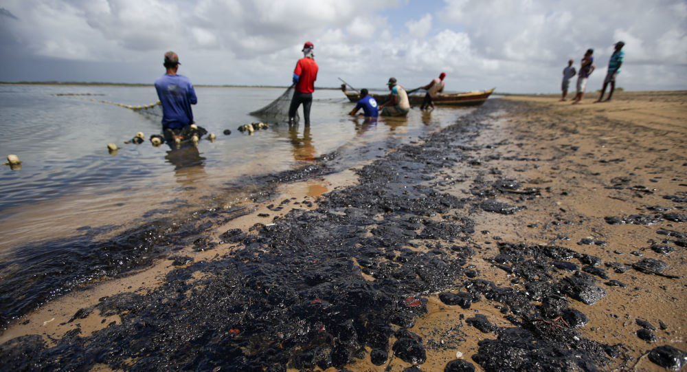 Pescadores de áreas afetadas por óleo terão auxílio emergencial